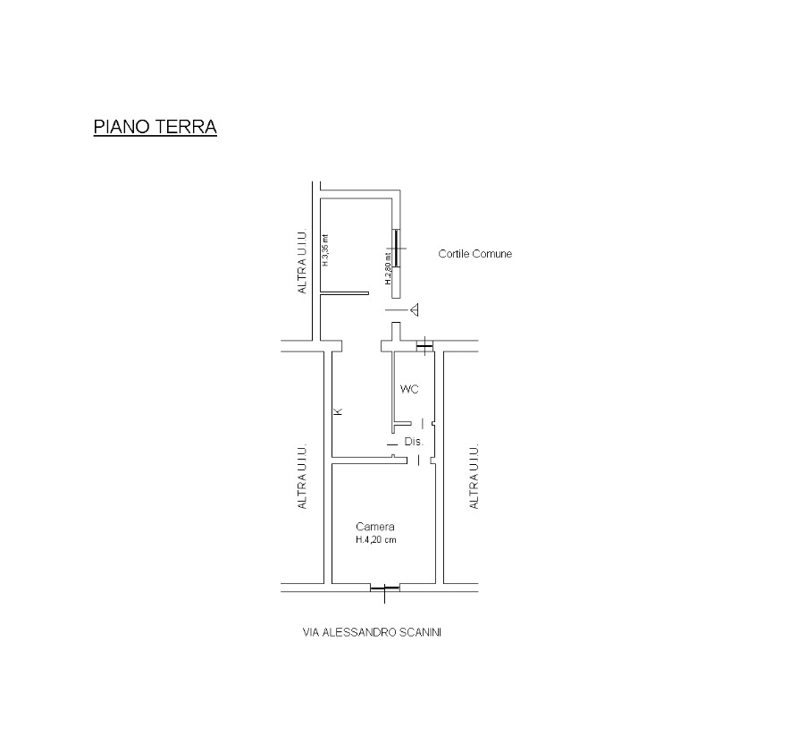 Spazio interno di un appartamento con planimetria dettagliata.