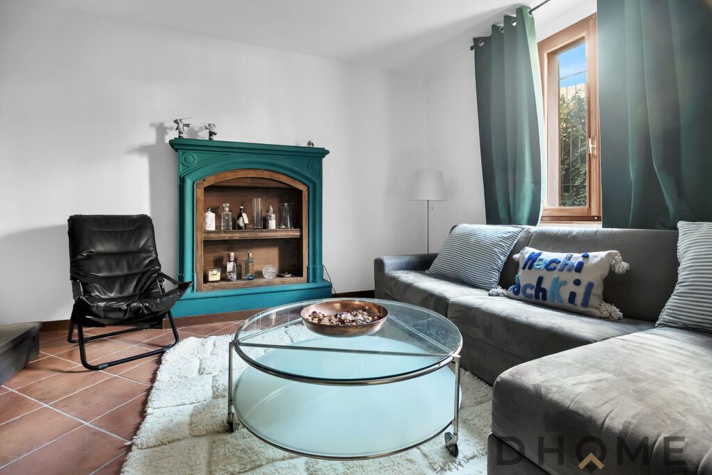 Appartamento bilocale con giardino privato a Margno, ideale per relax e privacy, senza spese condomi.