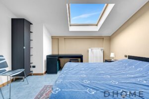 Appartamento bilocale in affitto a Maciachini, ultimo piano, con finiture moderne e luminoso ambient.