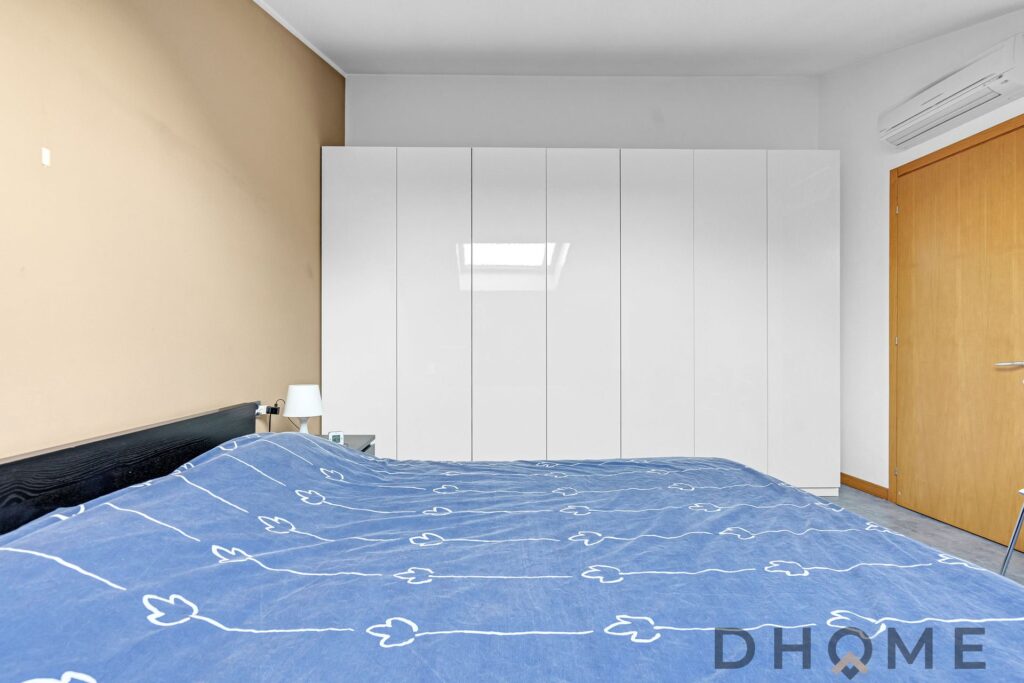 Appartamento bilocale in affitto a Maciachini, ultimo piano, in perfette condizioni, ideale per chi.