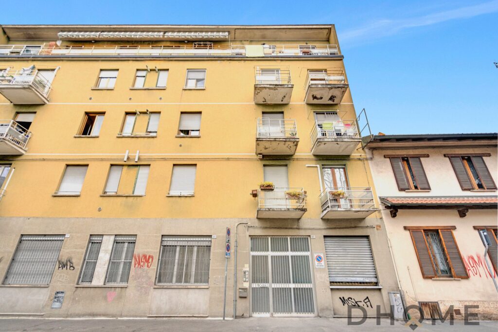 Bilocale ristrutturato in vendita a Sesto San Giovanni, zona centrale e ben servita.